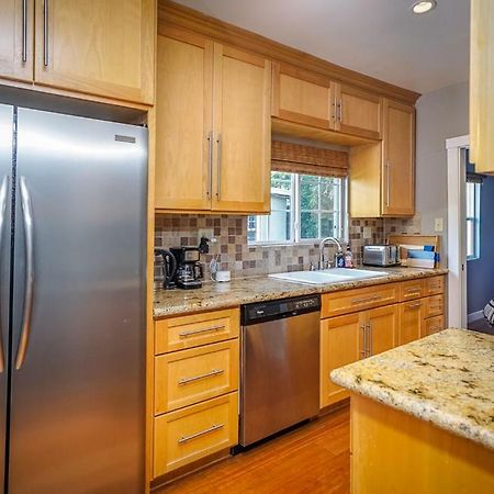 Stylish 2 Bed & 2 Bath At The Heart Of Hollywood With Free Parking - One Car Only Apartment Los Angeles Luaran gambar