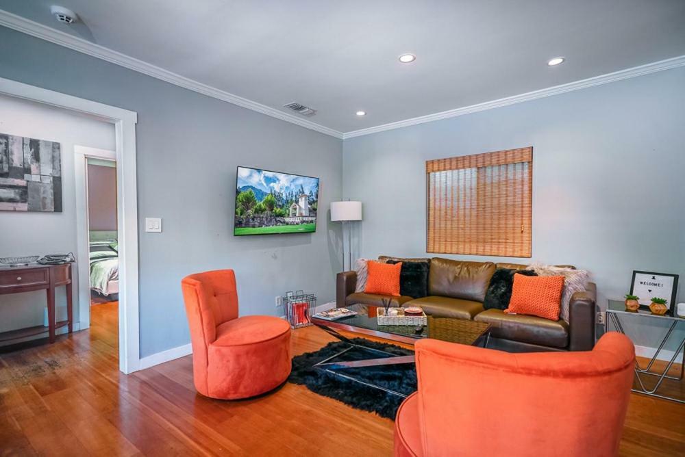 Stylish 2 Bed & 2 Bath At The Heart Of Hollywood With Free Parking - One Car Only Apartment Los Angeles Luaran gambar