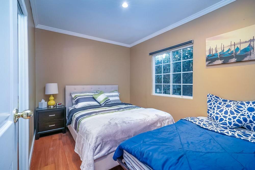 Stylish 2 Bed & 2 Bath At The Heart Of Hollywood With Free Parking - One Car Only Apartment Los Angeles Luaran gambar